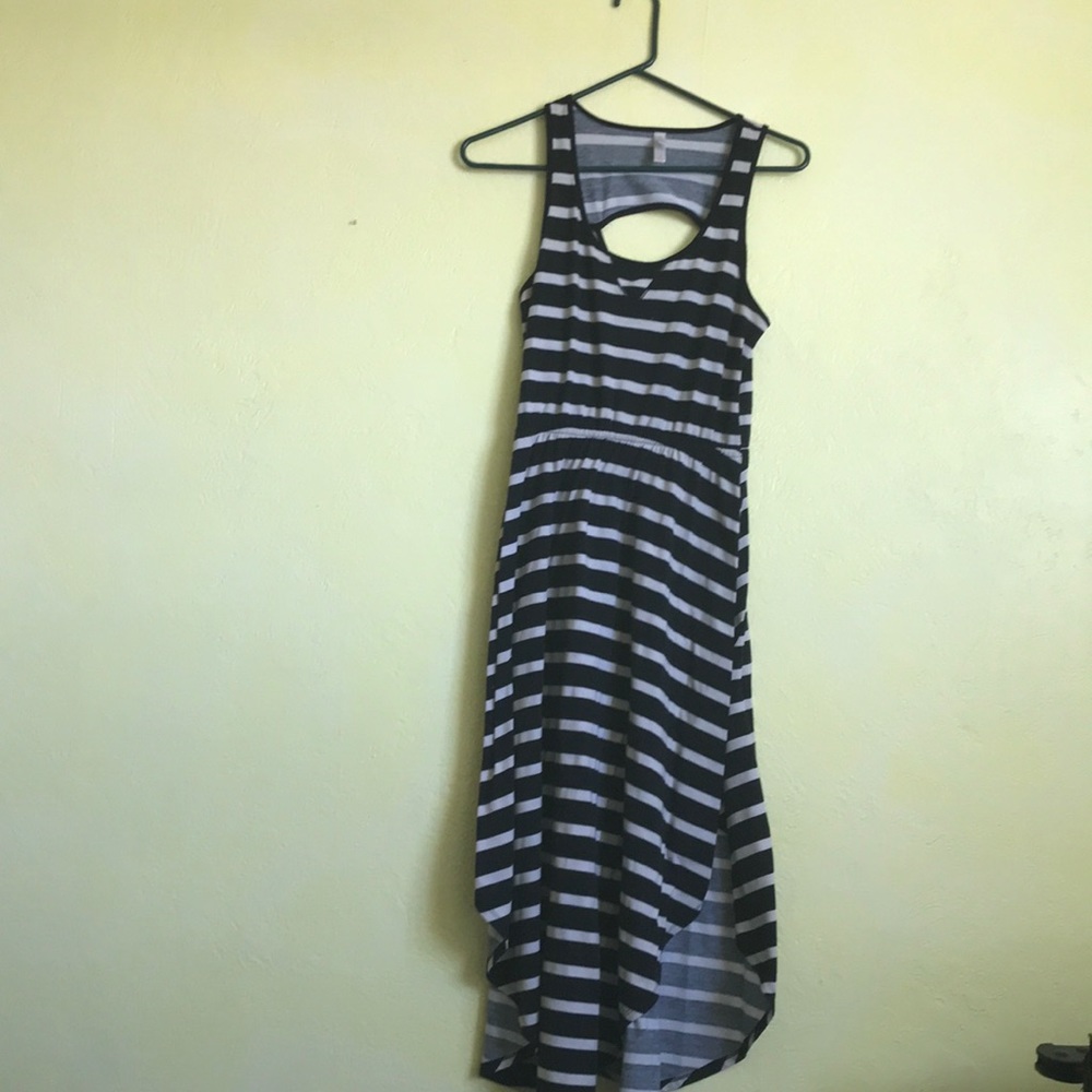 Black and white horizontal stripe summer dress.